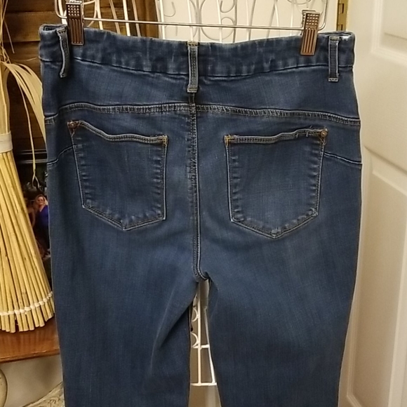 Chico's jeans - Picture 4 of 8